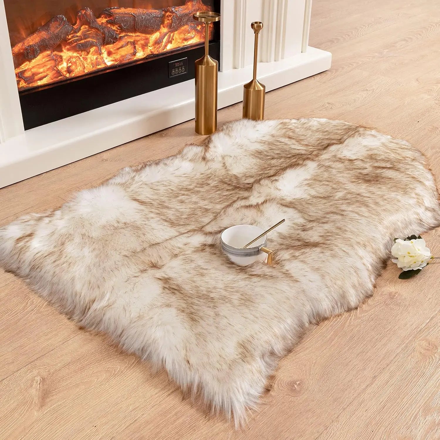 Soft Shaggy Faux Fur Rug Non-Slip Floor Mat 60x90CM Extra Thick Plush Bedroom Rug for Living Room Warm Carpet Machine Washable