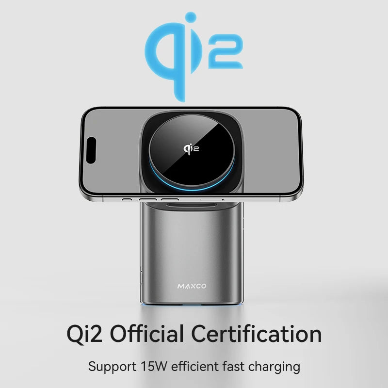 Chargeur sans-fil Qi2 3-en-1 : recharge rapide 15W pour iPhone 12 à 16, Apple Watch et AirPods. Fixation magnétique pour un alignement parfait, design compact et moderne. Gardez tous vos appareils organisés et chargés en même temps.